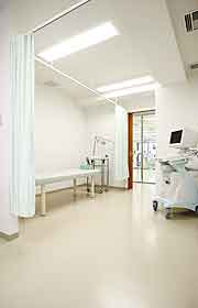 水島整形外科　処置室